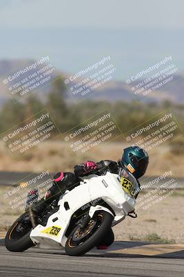 media/Nov-16-2025-Race Pace (Sun) [[8c5fa54630]]/Verified Riders/7-Turn 4 (1155am)/